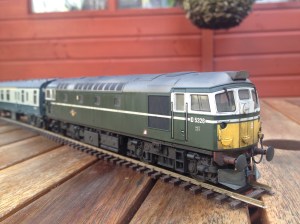 Back dated to have representation of gangway doors, modified bogie detail.