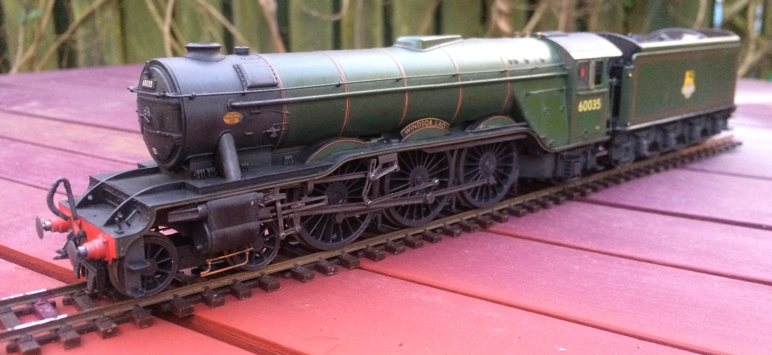 C5E5D106-49F9-43AD-BA69-0D2A53599B98